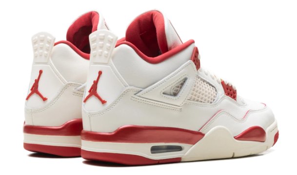 Air Jordan 4 Retro Women's 'Valentine's Day' Sneakers - Blush Pink