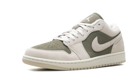 Air Jordan 1 Low SE Sneakers - Medium Olive / Sail