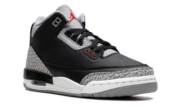 Air Jordan 3 Retro 'Black Cement' 2024 Sneakers - Black / Grey